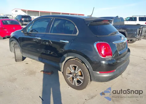 2016 Fiat 500X Easy z USA, uszkodzony, nr VIN ZFBCFYBT5GP376179